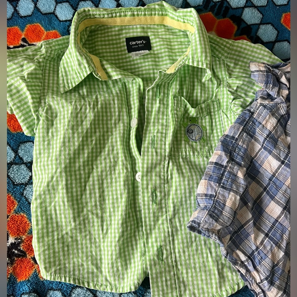 Carters & Calvin Klein Shorts sleeve button down shirts - Picture 2 of 5